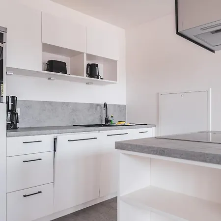 Ostseehaus Ostseehaus 4 * 징스트